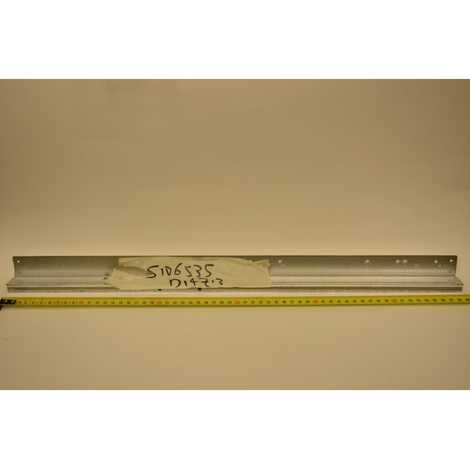 Нижняя поперечная планка