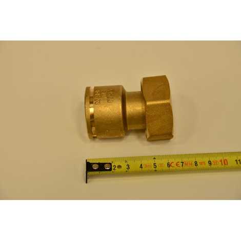 Соединительный элемент насоса