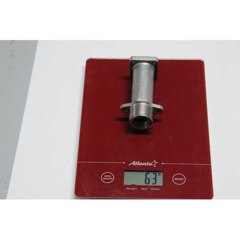 Патрубок на входе газового клапана