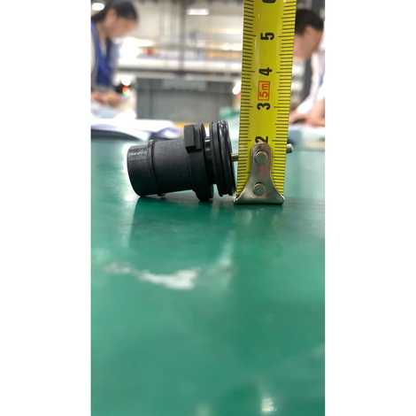 Скоба крепления крышки крыльчатки