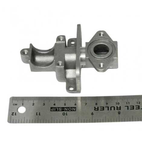 Фланец с прокладкой рампы подачи газа в сборе