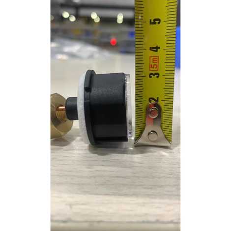 Манометр D.28